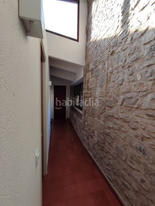 Alquiler piso con 2 habitaciones amueblado con calefacción y aire acondicionado en Girona