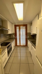 Alquiler piso con 2 habitaciones con ascensor, parking, calefacción y aire acondicionado en Rozas de Madrid (Las)