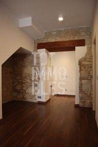 Alquiler piso con 2 habitaciones con calefacción en Girona