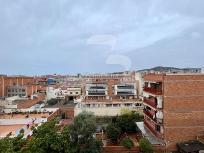 Alquiler piso con 3 habitaciones con ascensor en Sant Boi de Llobregat