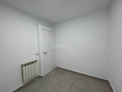 Alquiler piso con 3 habitaciones con calefacción en Hostalric