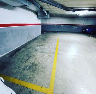 Alquiler piso con ascensor y parking en La Cogullada Terrassa