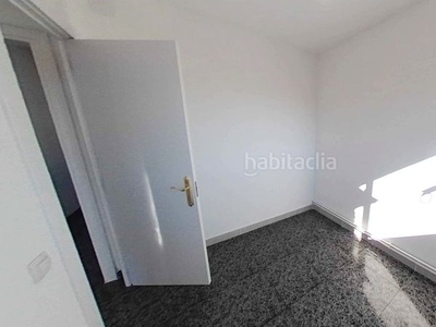 Alquiler piso cuarto con 3 habitaciones en Espronceda Sabadell