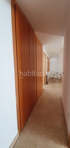 Alquiler piso de 2 dormitorios en la calle real en Gelves