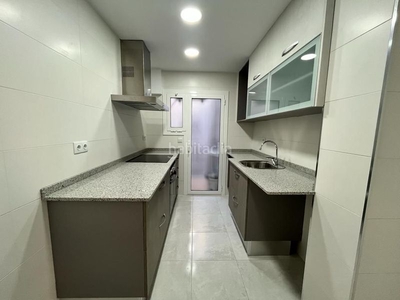 Alquiler piso de 4 habitaciones y 2 baños en Peramàs Mataró