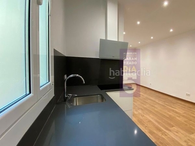 Alquiler piso en alquiler , con 58 m2 y aire acondicionado. en Barcelona