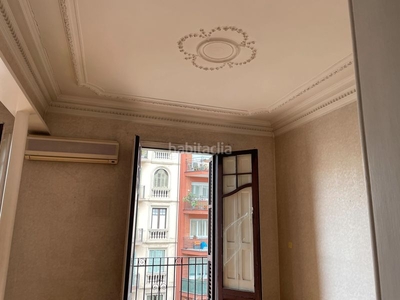 Alquiler piso en carrer de roger de flor 218 piso con 3 habitaciones con ascensor, calefacción y aire acondicionado en Barcelona