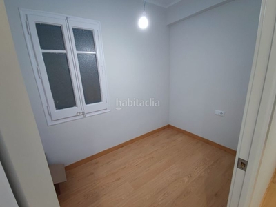 Alquiler piso en carrer de roger de flor 328 piso con 3 habitaciones con aire acondicionado en Barcelona