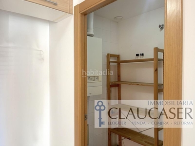 Alquiler piso en de zurbano 85 perfecta vivienda con amplio salon y balcon - incluido plaza de garaje y trastero amplio en Sabadell