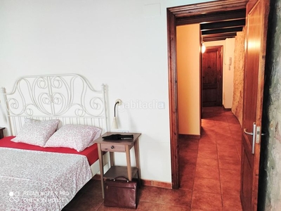Alquiler piso en travessia del call 10 precioso y acogedor piso de 2 habitaciones con paredes en piedra y techos de madera en el centro de sant feliu en Sant Feliu de Guíxols