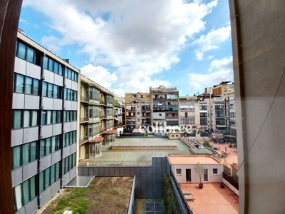 Alquiler piso lujo: vivienda amueblada en finca regia catalogada, en centro de eixample dret en Barcelona