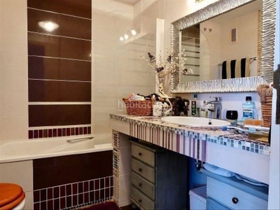 Apartamento con 3 habitaciones amueblado con ascensor en Mijas