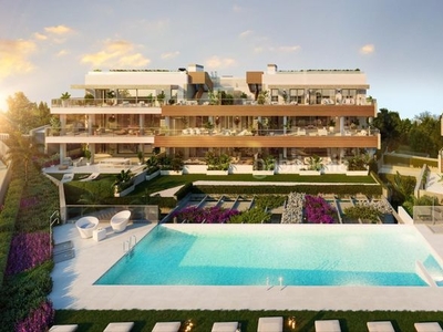 Apartamento de 3 dormitorios, 2 baños, gran terraza y vistas al mar. a 5 minutos en Marbella