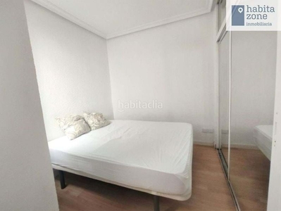 Apartamento en alonso heredia apartamento amueblado con aire acondicionado en Madrid