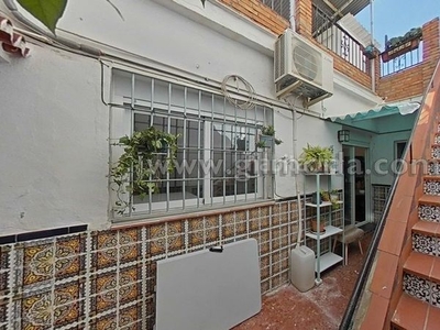 Casa con 3 habitaciones amueblada en Norte - Barrio del Pilar - El Reñidero Vélez - Málaga