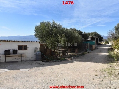 Casa con 4 habitaciones amueblada con piscina y vistas a la montaña en Tortosa