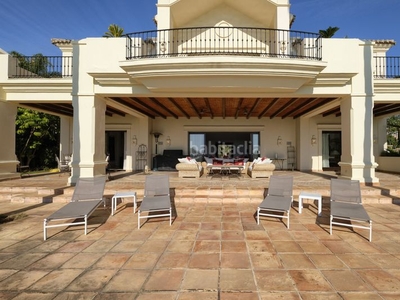 Casa milla de oro - villa de 5 dormitorios con vistas espectaculares en Marbella