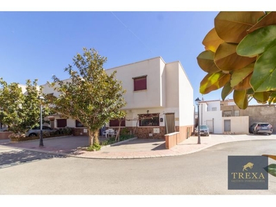 Duplex en Venta en Las Tres Villas, Almería