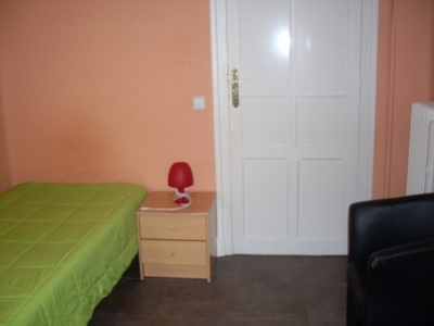 Habitación Individual en Avenida de la Paz 42