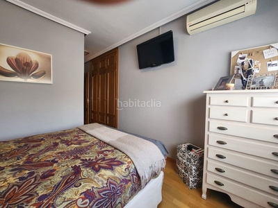 Piso con 2 habitaciones con ascensor, calefacción y aire acondicionado en Alcalá de Henares