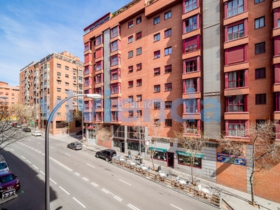 Piso en Acacias, 85 m2, 2 dormitorios, 2 baños, 449.000 euros en Madrid