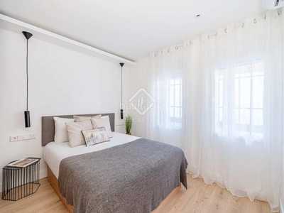 Piso en excelentes condiciones de 3 dormitorios en venta en malasaña, en Madrid