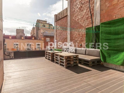 Piso en venta en Carrer de València, cerca de Carrer de Lepant