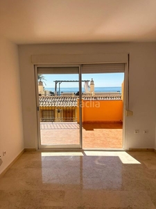 Piso en venta en carvajal, 2 dormitorios. en Benalmádena