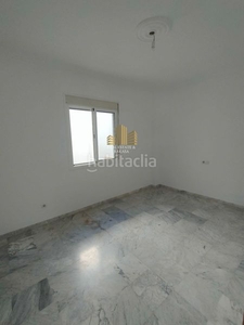 Piso en venta en zona Centro, 2 dormitorios. en Alcalá de Guadaira