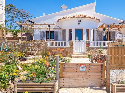 Villa en alquiler en 1a línea de playa