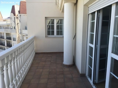 SE VENDE O ALQUILA DÚPLEX 225 M2- 5 HAB. 3 BAÑOS, TERRAZA ENORME.