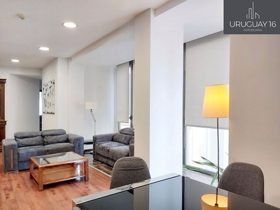 Alquiler de piso en Areal – Zona Centro de 4 habitaciones con muebles y calefacción