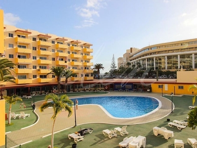 Alquiler de piso en Los Cristianos - Playa de las Américas de 1 habitación con terraza y piscina