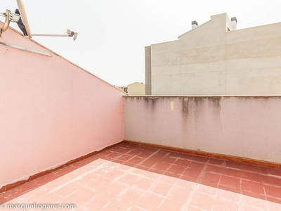 Ático en venta en calle Rio Gallego de 1 habitación con terraza y calefacción
