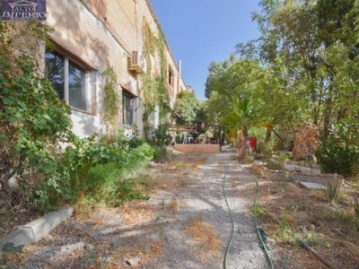 Casa con terreno en Órgiva