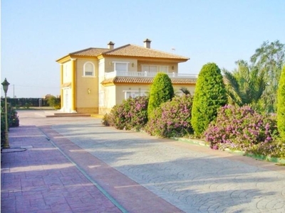 Chalet en Elche