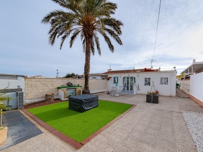 Chalet en Orihuela Costa