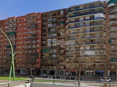 Piso de tres habitaciones entreplanta, Provençals del Poblenou, Barcelona