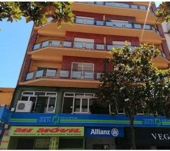 Venta de piso en avenida España de 2 habitaciones con terraza y calefacción