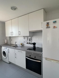 Alquiler piso con 2 habitaciones amueblado con ascensor y parking en Madrid