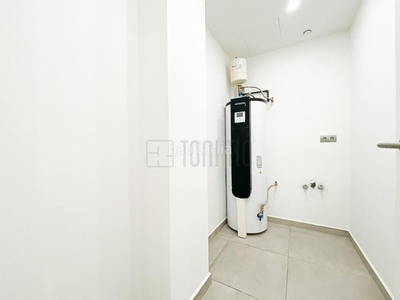 Alquiler piso con 3 habitaciones con ascensor, calefacción y aire acondicionado en Sabadell