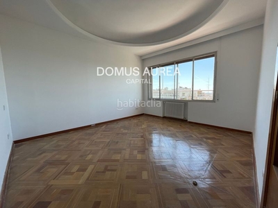 Alquiler piso en alquiler , con 212 m2, 6 habitaciones y 3 baños, ascensor y aire acondicionado. en Madrid