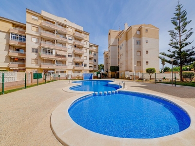 Apartamento en venta en Nueva Torrevieja, Torrevieja, Alicante