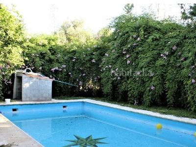 Chalet con 3 habitaciones con piscina en Oromana Alcalá de Guadaira