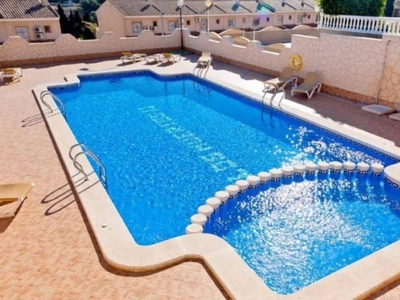 Chalet en venta en Torrevieja, Alicante