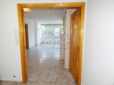 Piso con 3 habitaciones con ascensor en Reyes Católicos Alcalá de Henares