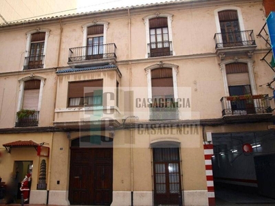 Edificio buen estado Castellón de la Plana - Castelló de la Plana Ref. 85185807 - Indomio.es
