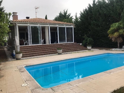 Venta Casa unifamiliar Aldeamayor de San Martín. Buen estado 360 m²