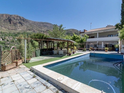 Venta Casa unifamiliar Güéjar Sierra. Con terraza 533 m²