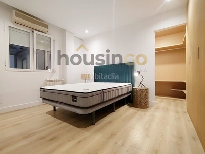 Alquiler piso apartamento en alquiler , con 50 m2, 1 habitaciones amueblado, aire acondicionado y calefacción individual eléctrica. en Madrid